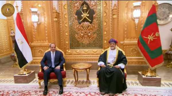 سلطان عمان والرئيس