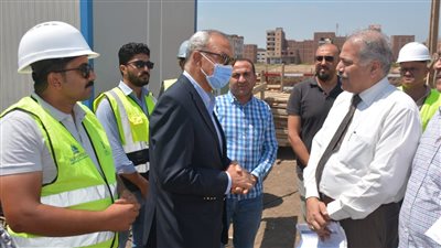 محافظ القليوبية يجري جولة تفقدية لمشروعات حياة كريمة بقرى شبين القناطر 