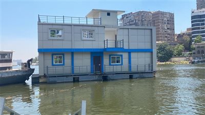 حماية النيل: إزالة 32 عائمة سكنية بسبب تهالكها