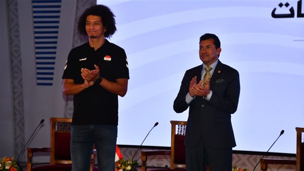 وزير الرياضة يكرم