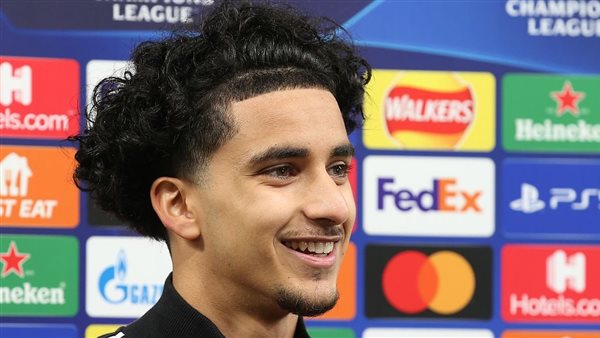 زيدان إقبال