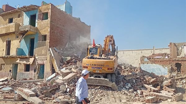 هدم العقارات 