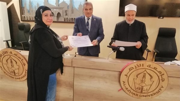 جانب من التكريم