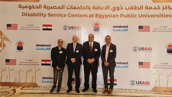 الدكتور ممدوح مهدي