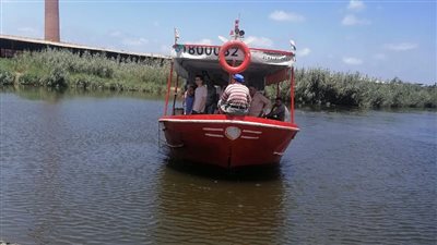 ضبط 5 معديات مخالفة للاشتراطات الفنية في البحيرة