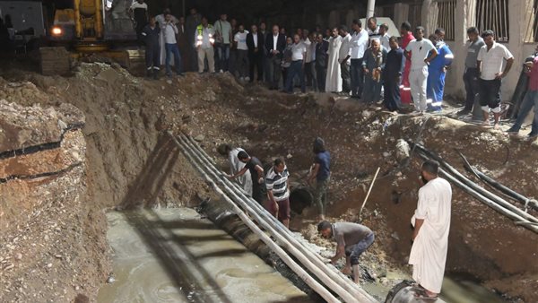 أعمال إصلاح كسر خط