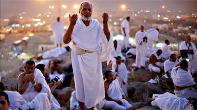 ما حكم صيام يوم عرفة منفردًا إذا وافق يوم الجمعة؟.. اعرف رأي الشرع