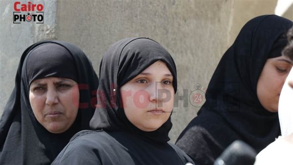  أهالي ضحايا مذبحة