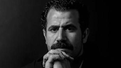 محمود حافظ طبيب أسنان في فيلم بالطو وفانلة وتاب 