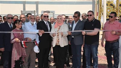 وزيرة التضامن ومحافظ بني سويف يفتتحان مشروع تأهيل وإعادة بناء 330 منزلا