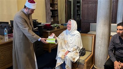 قضت عمرها في البحث ووجدت إجابتها داخل الأزهر.. رحلة فتاة إسبانية أشهرت إسلامها بمصر │ صور
