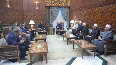 الكنيسة الأرثوذكسية تهنئ الإمام الأكبر بعيد الأضحى المبارك