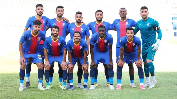 لاعبو بتروجت