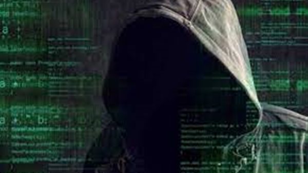 اختراق حسابات الجيش