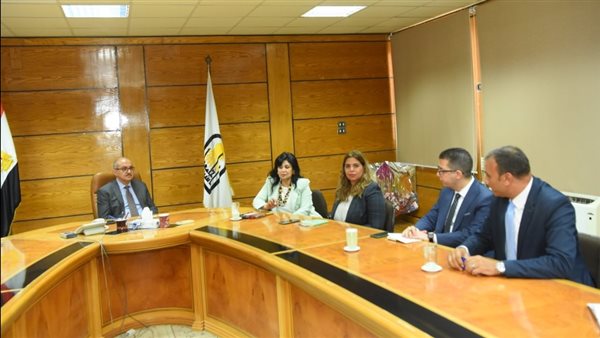 اجتماع رئيس جامعة