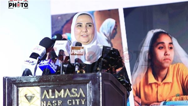  الدكتورة نيفين القباج