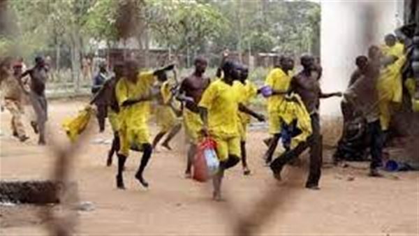 هجوم - تعبيرية 