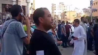 تشييع جثمان نجل الداعية حازم شومان إلى مثواه الأخير في المنصورة