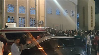 بالدموع والأحزان.. أهالي الإسماعيلية يستقبلون جثماني عريس وزوجته بعد أسبوع من زفافهما