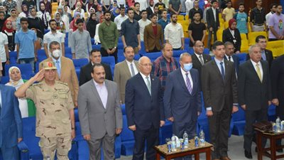 محافظ القليوبية يشهد احتفال جامعة بنها بالذكرى التاسعة لثورة 30 يونيو