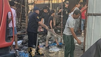 الدفع بـ 8 سيارات إطفاء للسيطرة على حريق القنطرة غرب بالإسماعيلية | صور