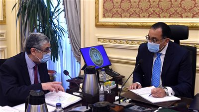 رئيس الوزراء: الدولة تبنت زيادة الاعتماد على الطاقة المتجددة وخاصة الرياح