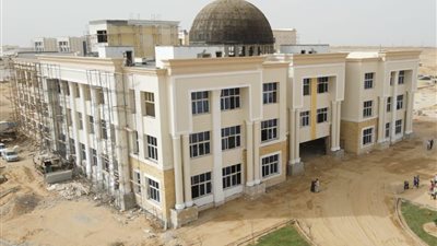 عثمان شعلان: بدء الدراسة بـ 4 برامج بجامعة الزقازيق الأهلية في العام الجديد 