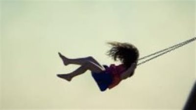 تفاصيل وفاة طفلة بسوهاج بعد التفاف حبل المرجيحة على رقبتها │ بث مباشر