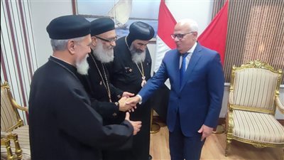 وفد كنسي يقدم التهنئة لمحافظ بورسعيد بمناسبة عيد الأضحى | صور 