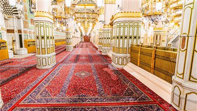 كأنك واقفًا داخله.. تقديم زيارة افتراضية للمسجد النبوي بالمدينة المنورة | صور 