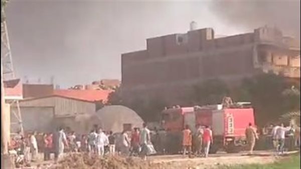 جانب من الحريق 