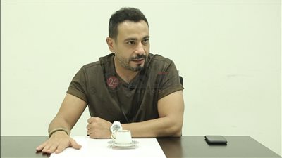 محمد نجاتي: أنا ممثل محترف.. لكن لو استنيت العمل المهم مش هشتغل