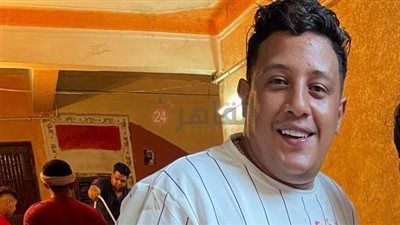 متأثرتش بظروفي المادية.. حمو بيكا يذبح 13 عجلا لتوزيعها على أهالي العجمي│ صور