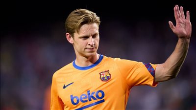 آخر تطورات انتقال فرينكي دي يونج إلى مانشستر يونايتد