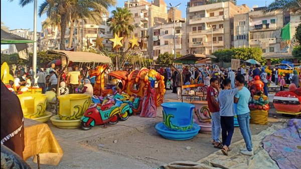 إقبال كبير من المواطنين