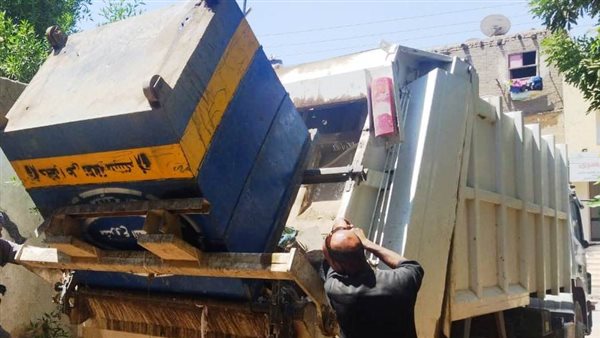 رفع تراكمات قمامة