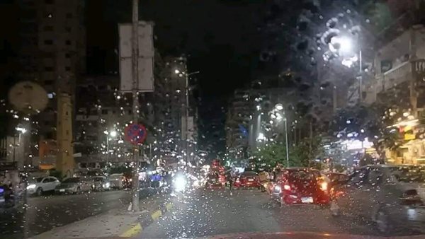سقوط أمطار في الإسكندرية