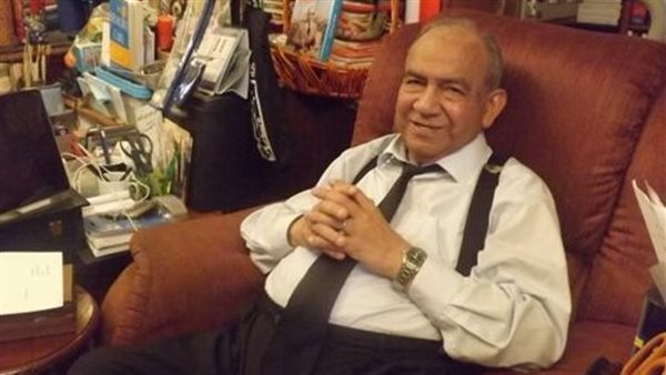  الدكتور إسماعيل