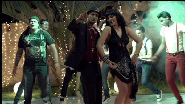 محمد رمضان وحورية