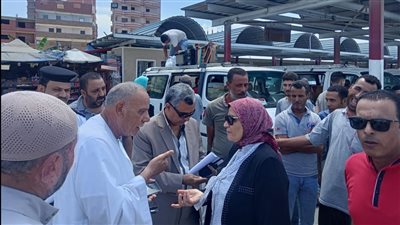 جولات ميدانية لتفقد مواقف السيارات ومحطات الوقود بكفر الشيخ بعد ارتفاع أسعار البنزين والسولار | صور