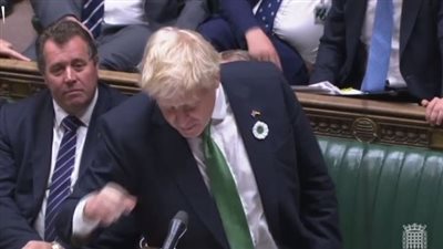 الحكومة البريطانية تصوت على سحب الثقة من نفسها.. ورئيس الوزراء: سأرحل وأنا مرفوع الرأس