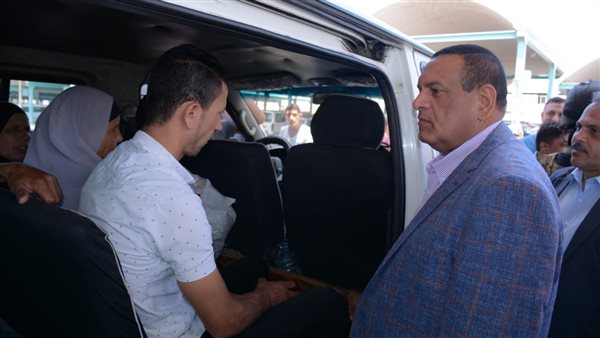 محافظ البحيرة يتفقد