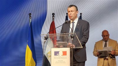 السفير الأوكراني الجديد يشارك في احتفالات السفارة الفرنسية بالقاهرة | صور 