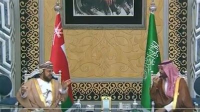 بن سلمان يستقبل نائب رئيس الوزراء العماني للمشاركة في قمة جدة 
