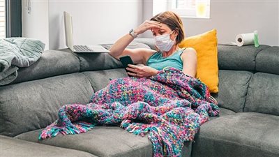 التهاب عضلة القلب وضيق بالتنفس.. بروتوكول علاج كورونا يكشف أعراض متلازمة ما بعد الإصابة الحادة