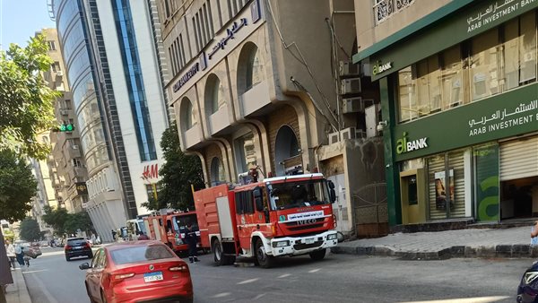 حريق بنك بلوم مصر