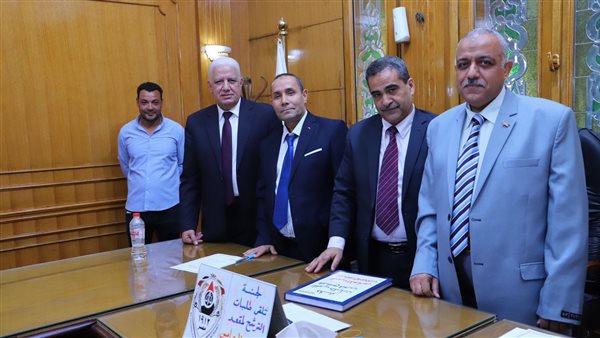 لجنة تلقي طلبات الترشح