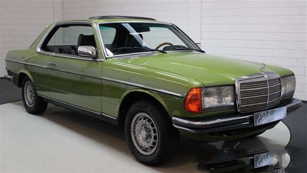 سيارات مرسيدس قديمة