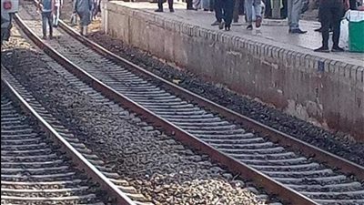 تفاصيل الحالة الصحية لشقيقتين سقطتا من قطار في بورسعيد