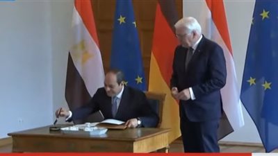 الرئيس السيسي يصل إلى القصر الرئاسي في برلين للقاء نظيره الألماني 